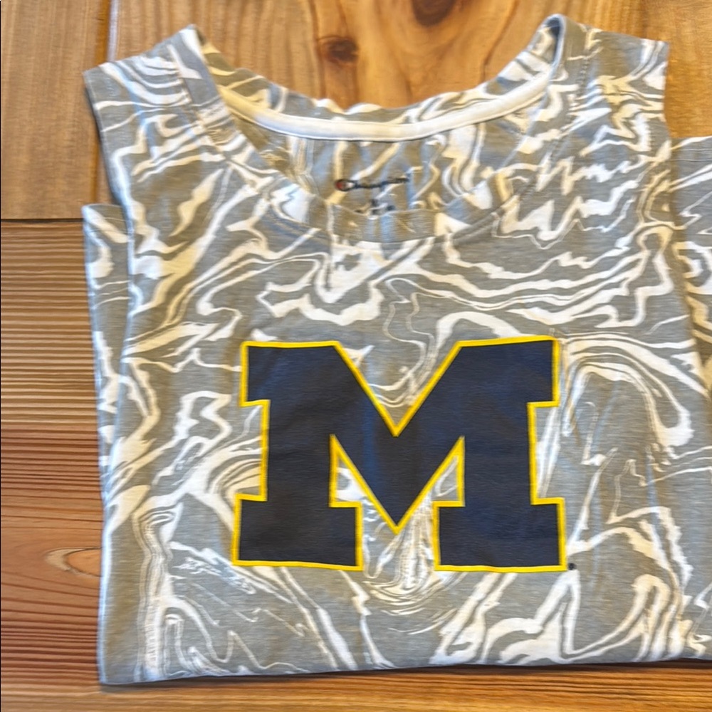 Champion tank UM
